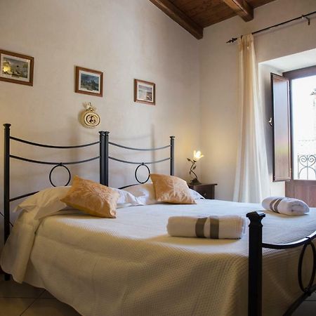 Bed and Breakfast Casa Al Centro Storico Nicolosi Exteriér fotografie